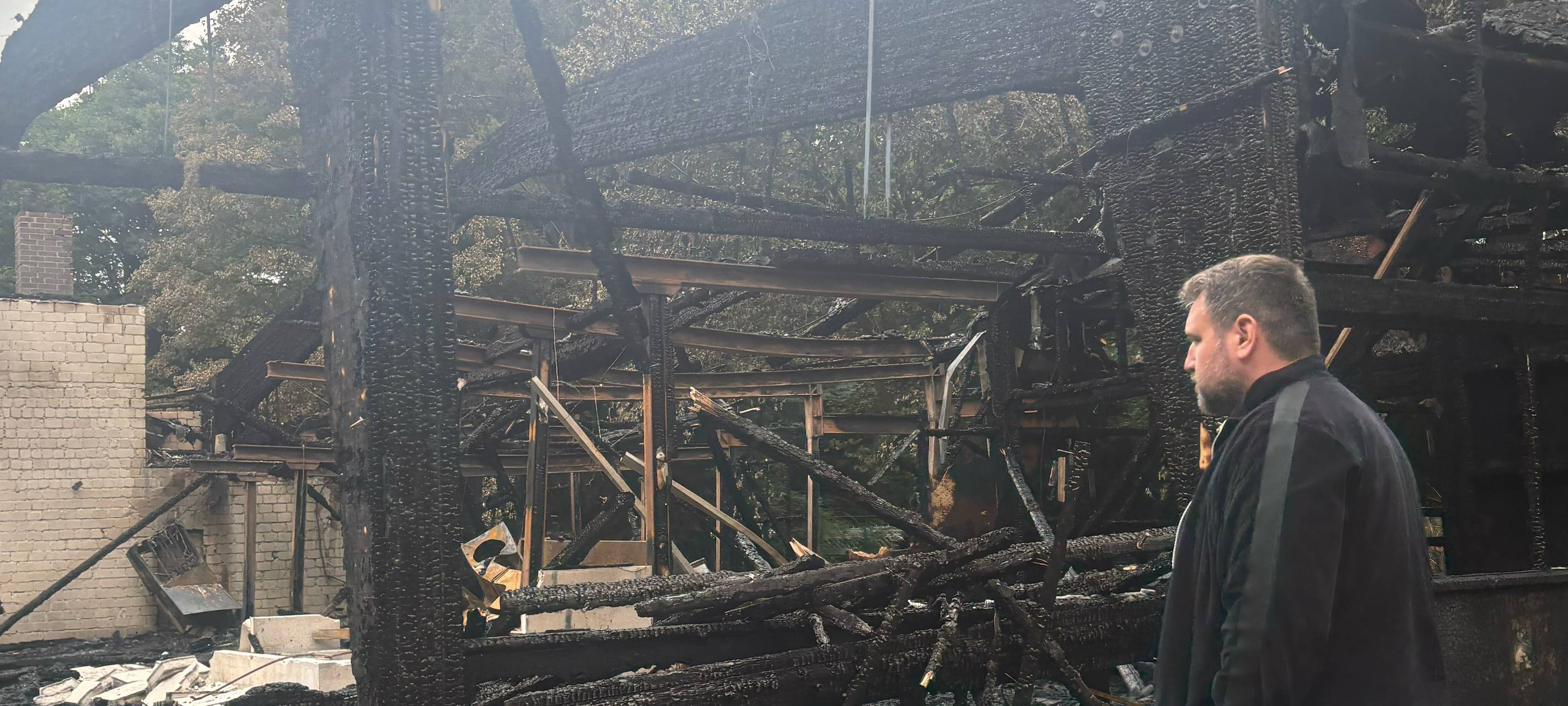 Nach Brand im Ittertal: Hallenbesitzer will weiter machen