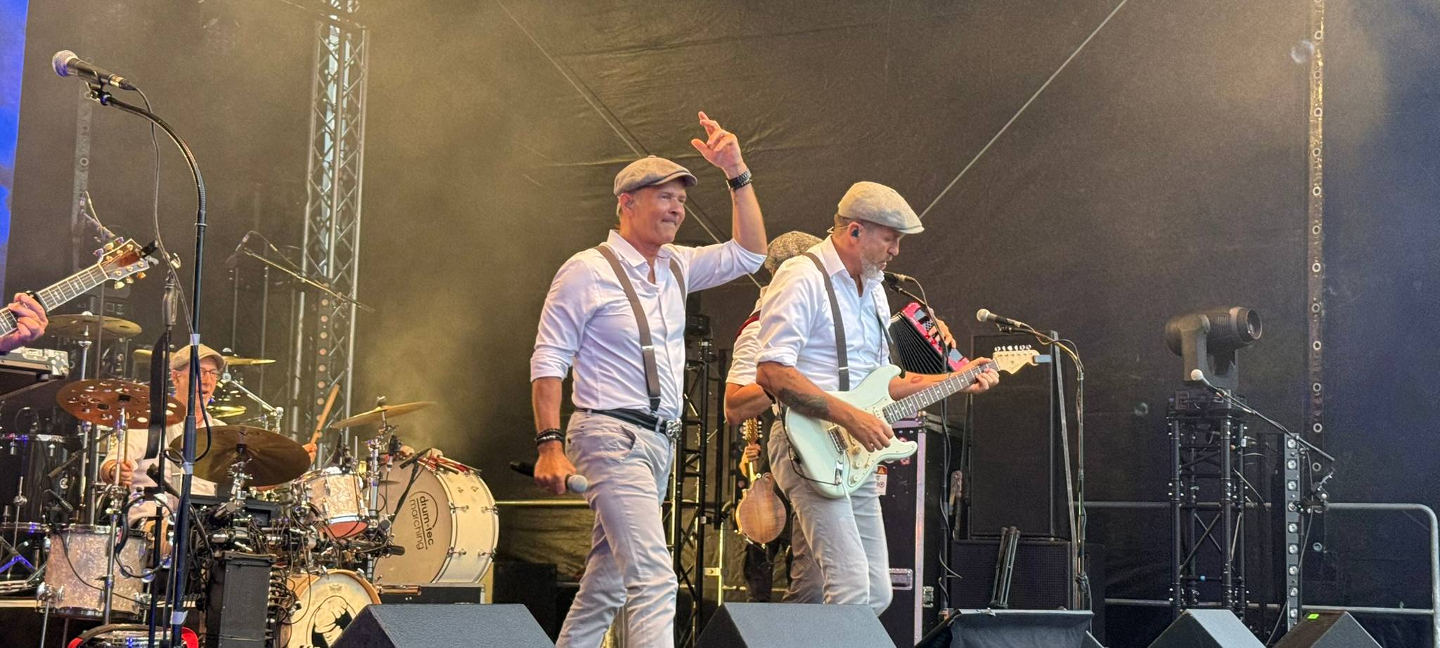 Solingen: Sommerparty auf dem Neumarkt hat begonnen
