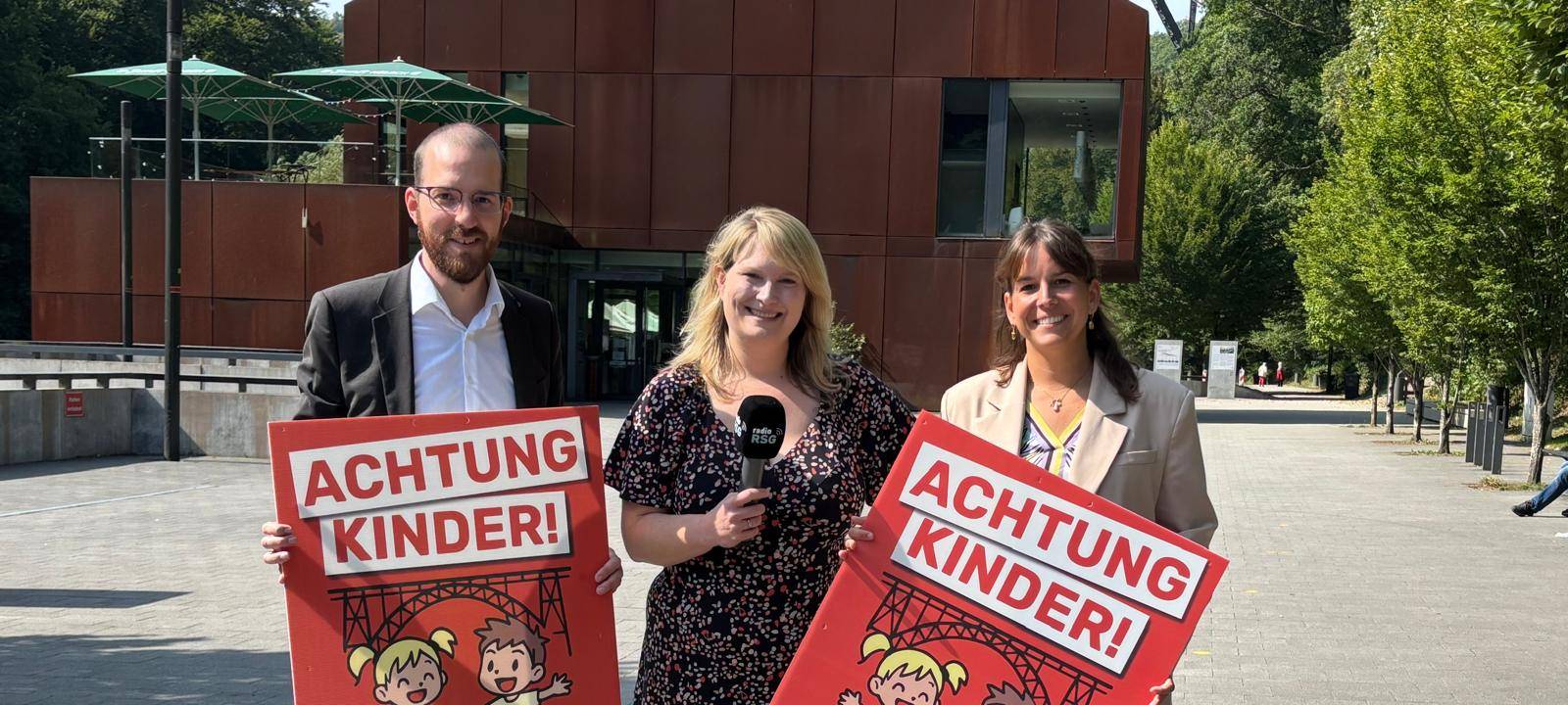 Achtung, Kinder!-Plakataktion
