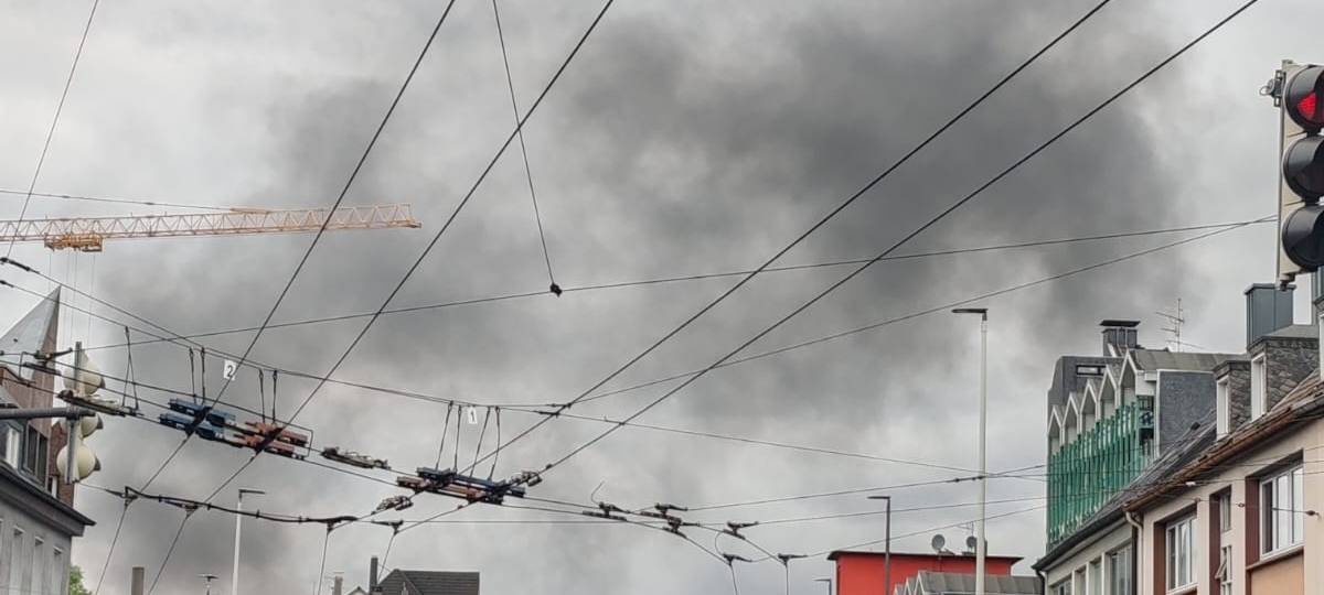 Dachstuhlbrand an der Weyerstraße in Solingen