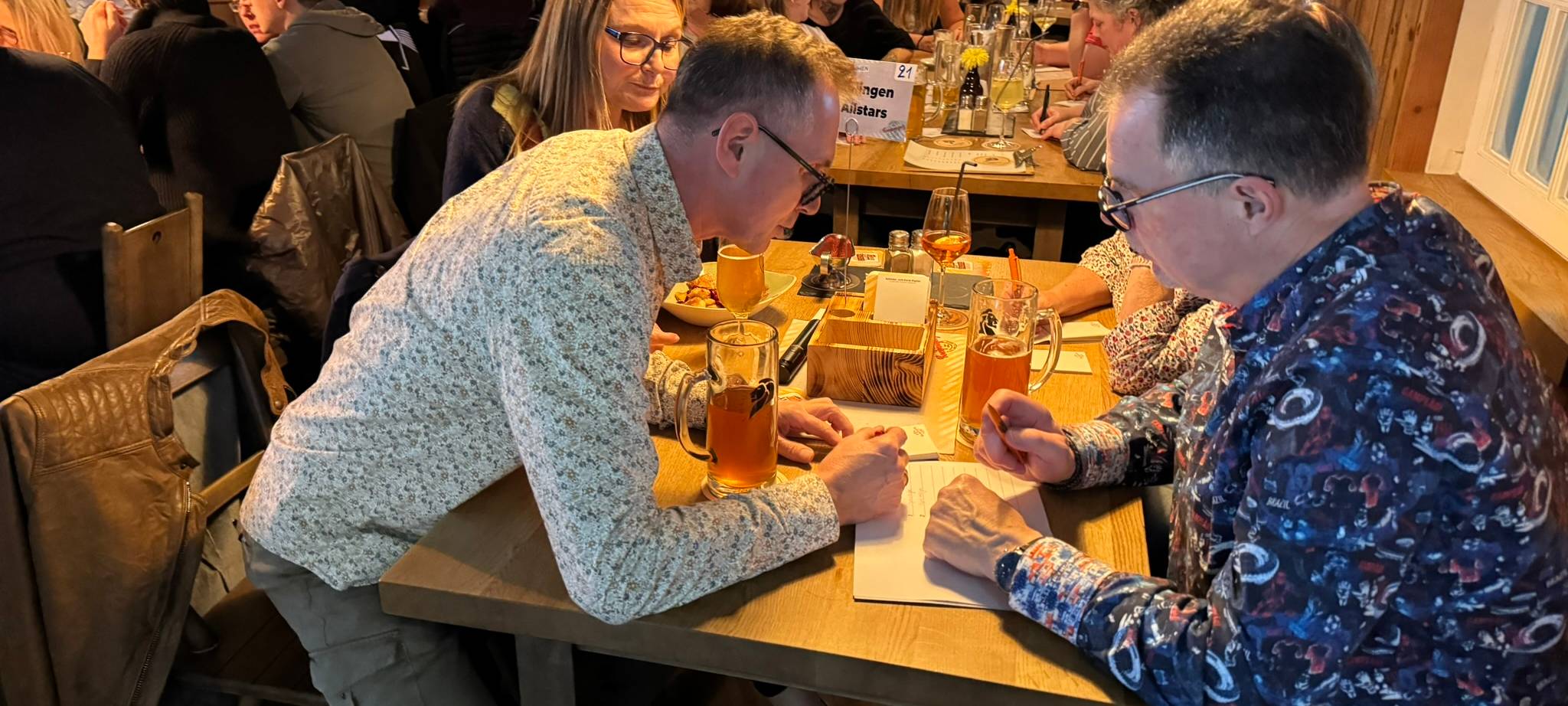 Familienbande rockt das Kneipenquiz