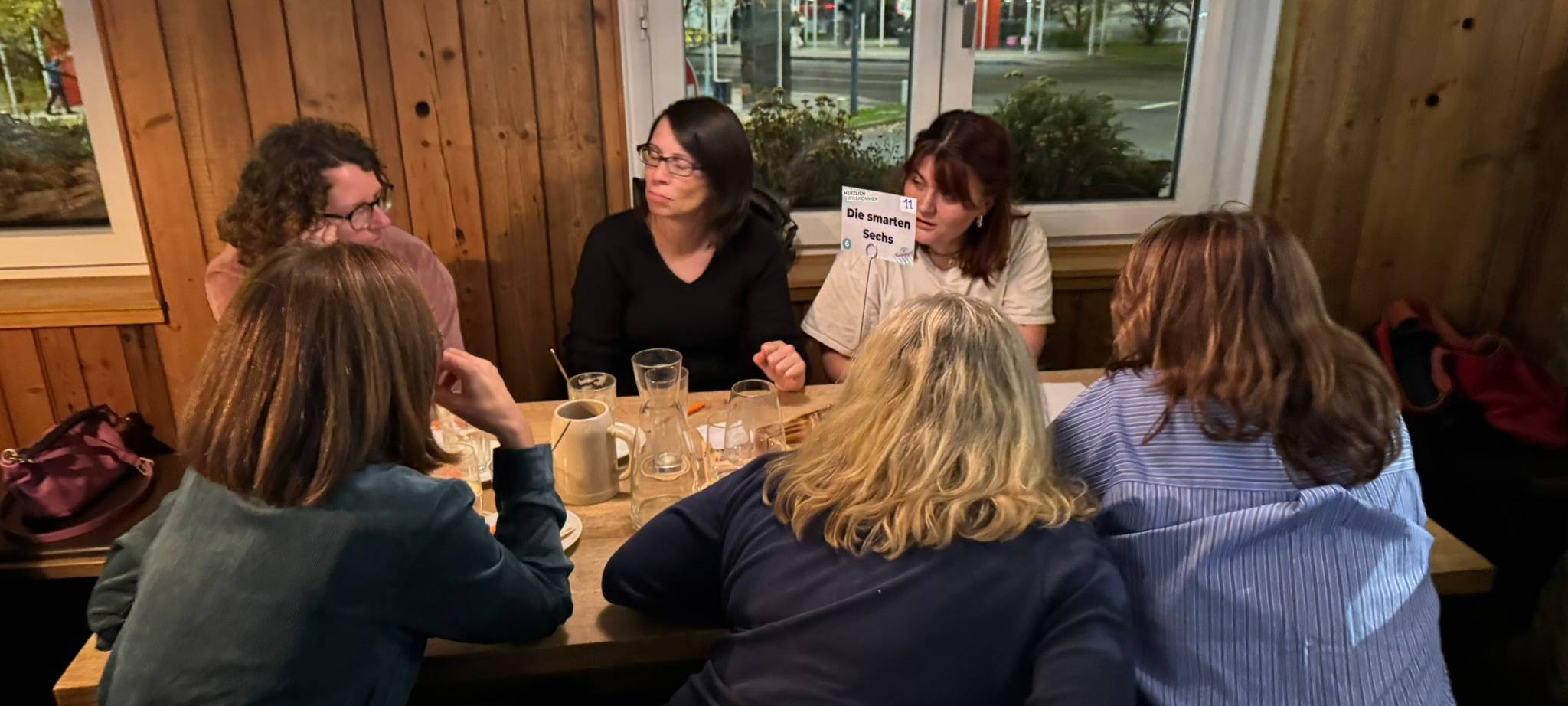 Familienbande rockt das Kneipenquiz