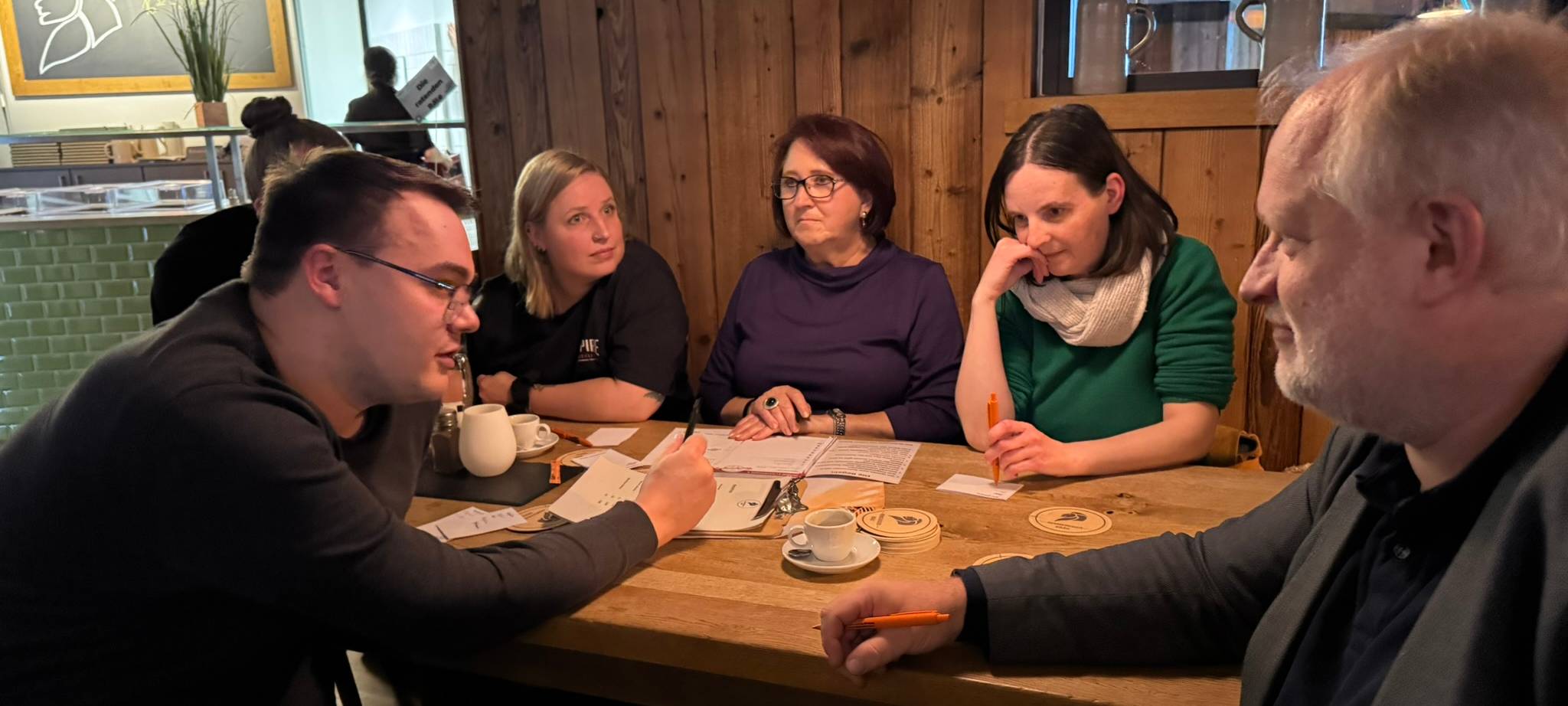 Familienbande rockt das Kneipenquiz