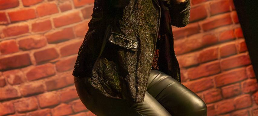 Das Comedy Camp 2025 war in Legden im Dorf Münsterland. Auf der Bühne zu sehen: Lisa Feller