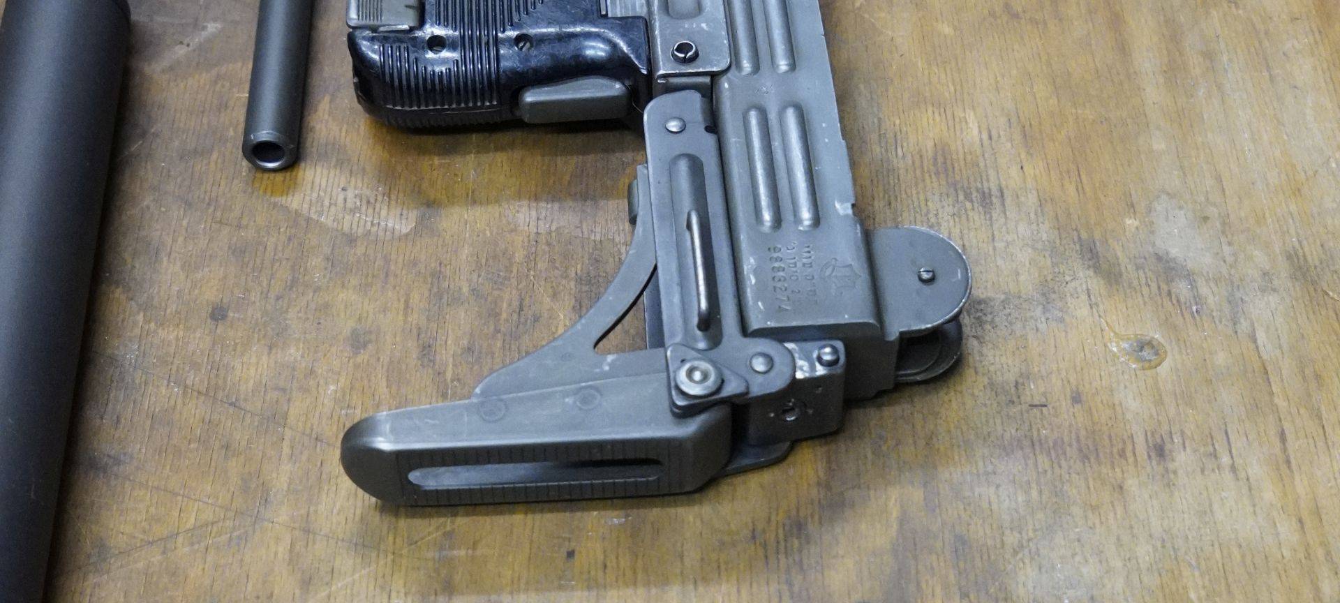 Waffenwerkstatt in Remscheider Waffen-Haus?
