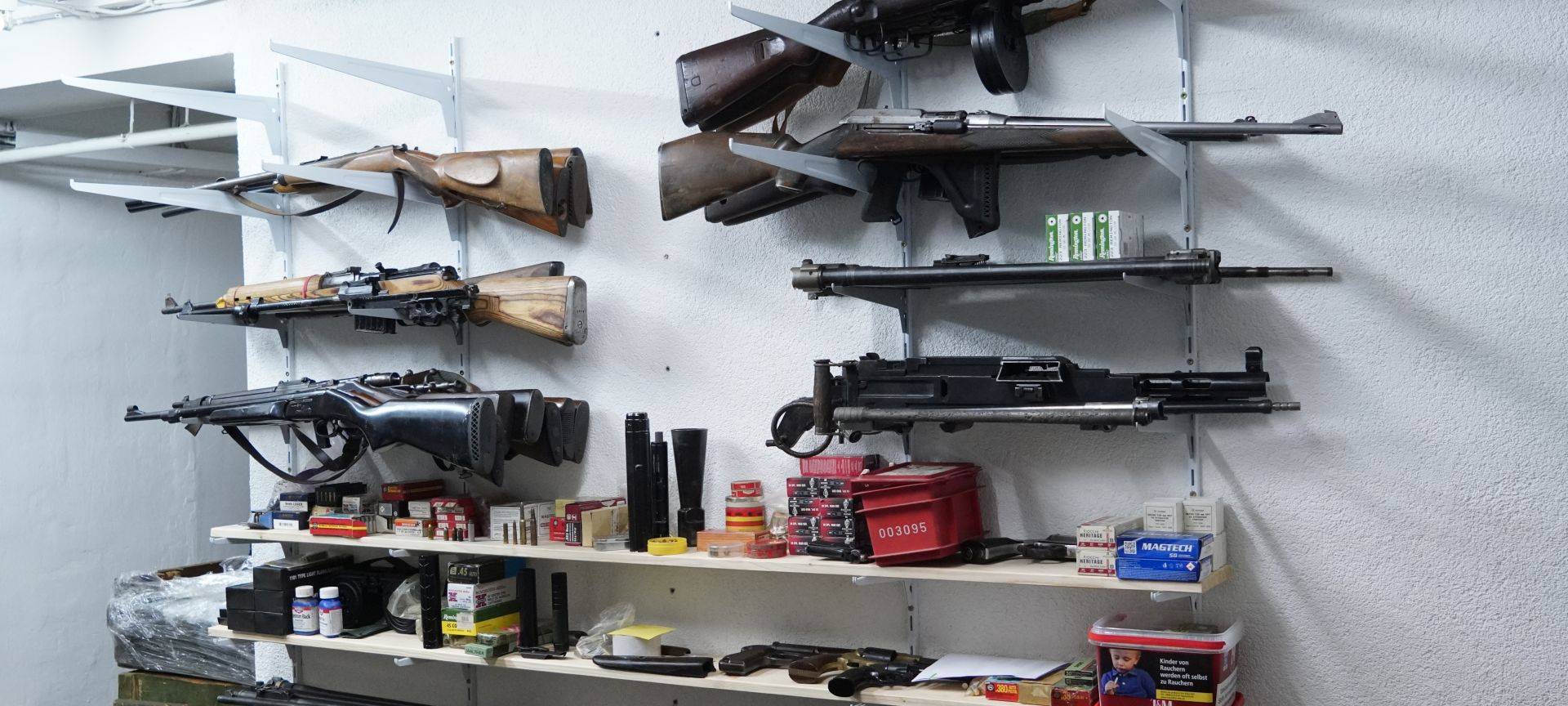 Waffenwerkstatt in Remscheider Waffen-Haus?