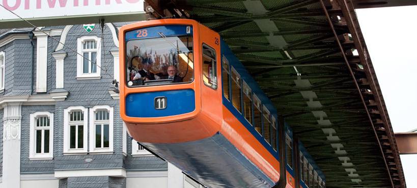 Schwebebahn fährt nur an Wochenenden
