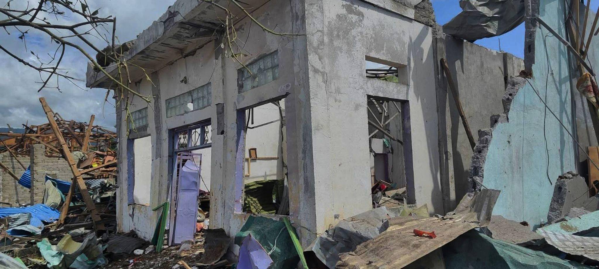 Nach Explosion von Munitionslager in Myanmar