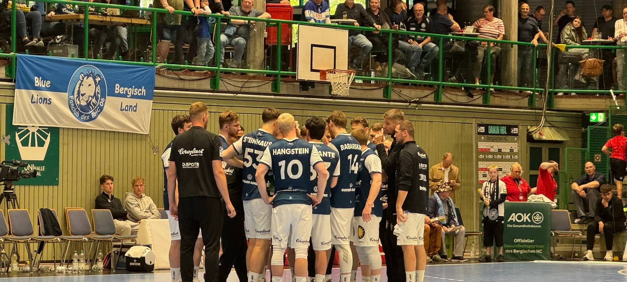 Sport: BHC jubelt auf Platz 13, SSV Born hält die Klasse