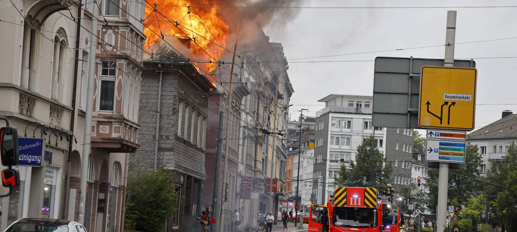 Solingen: Dachstuhlbrand am Werwolf