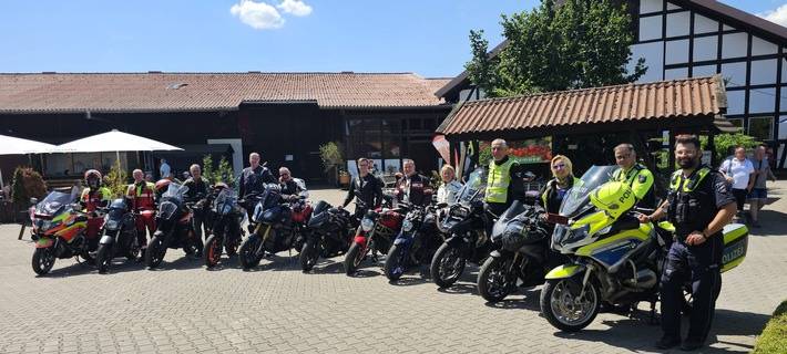 Im Rahmen einer gemeinsamen Ausfahrt haben Polizei, Limiter und Johanniter die Strecke bereits getestet. Jetzt soll das Angebot Bürgerinnen und Bürgern zugänglich gemacht werden.