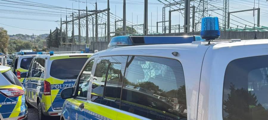 Polizeieinsatz: Verdächtige Person an Umspannwerk Blaffertsberg in Remscheid