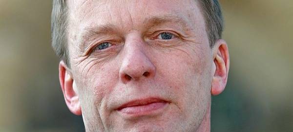 Remscheids Oberbürgermeister gibt Kandidatur bekannt