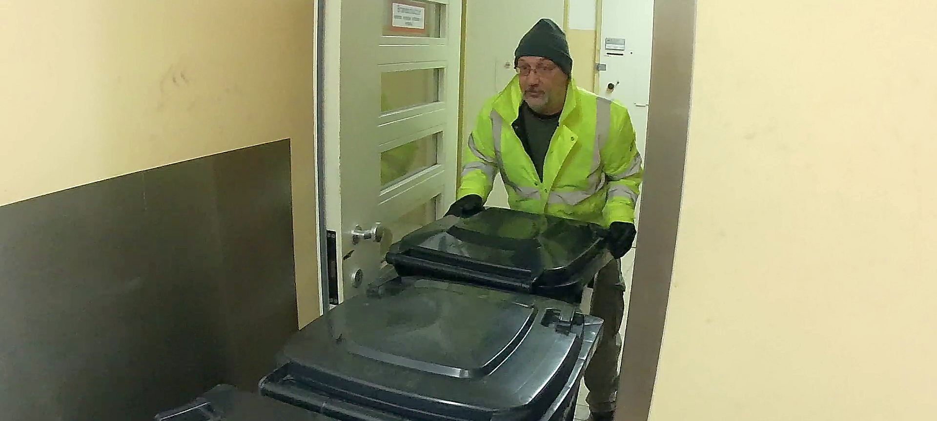 Knast live: Die Hof-Kolonne - Der mit dem Wolf fegt