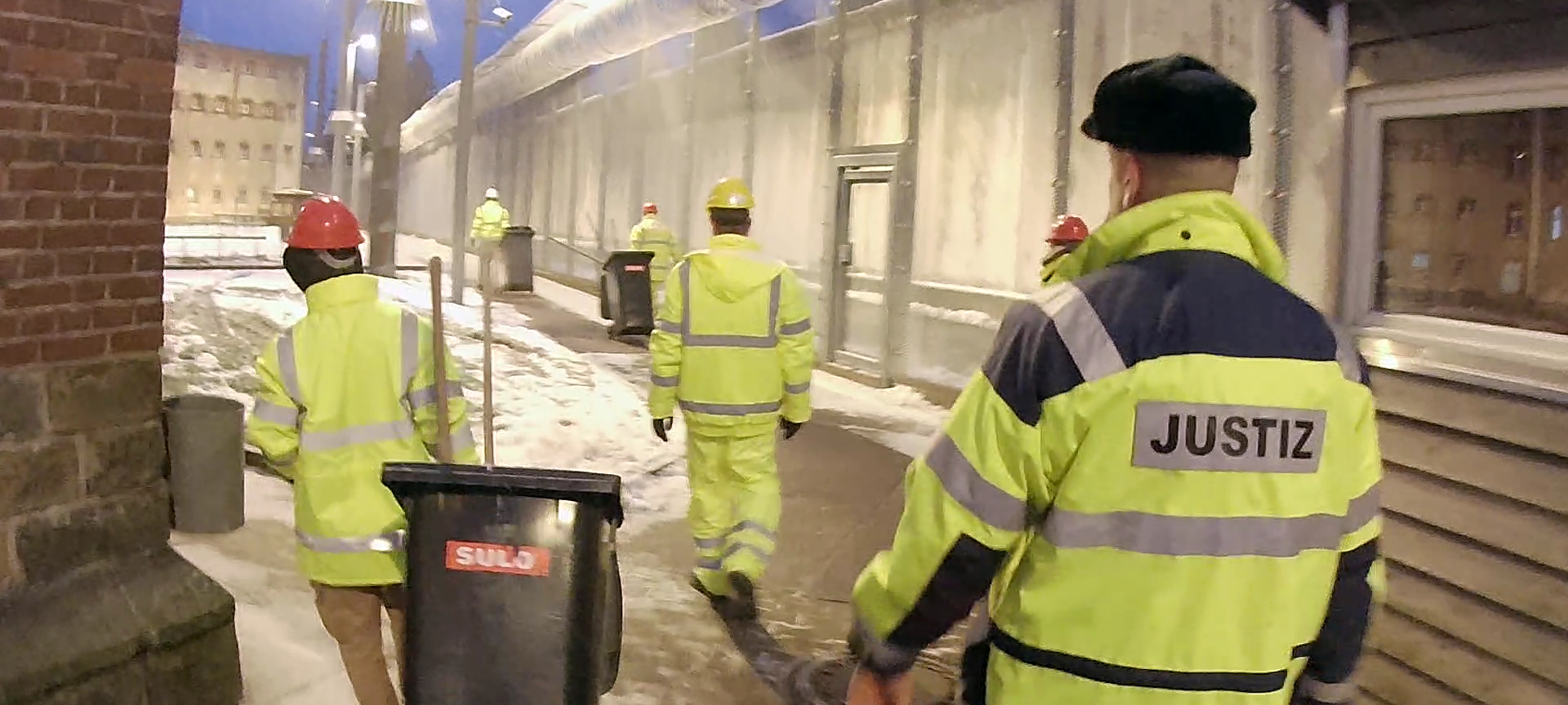 Knast live: Die Hof-Kolonne - Der mit dem Wolf fegt