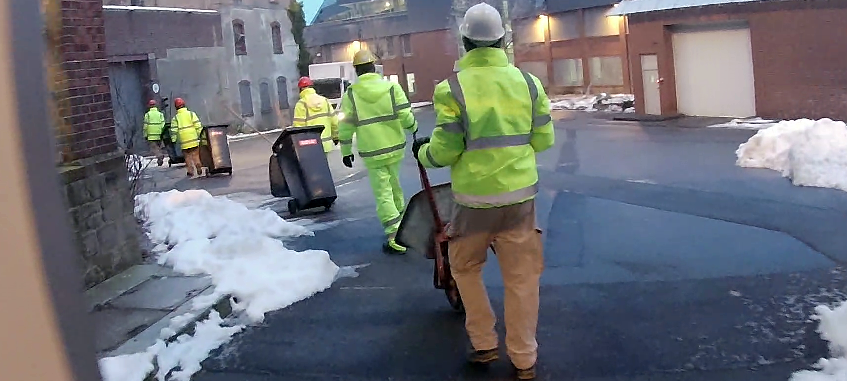 Knast live: Die Hof-Kolonne - Der mit dem Wolf fegt